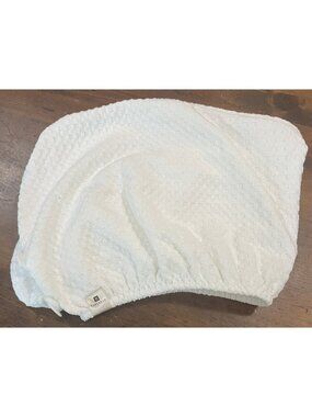 Yanibest Hair Towel Wrap Unisex White Textured Fabric Size 9" x 19" NWT